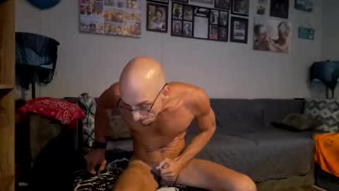 mrfatcock420509819 online show from October 13, 12:49 pm