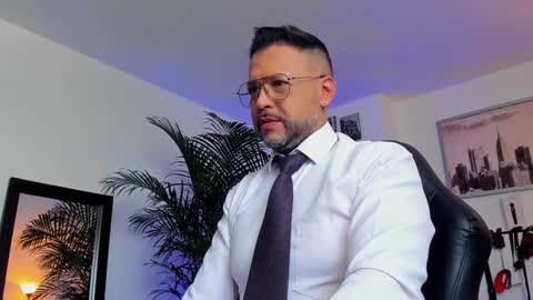 MrFrank. online show from January 19, 1:44 pm