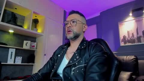 MrFrank. online show from February 8, 10:18 am