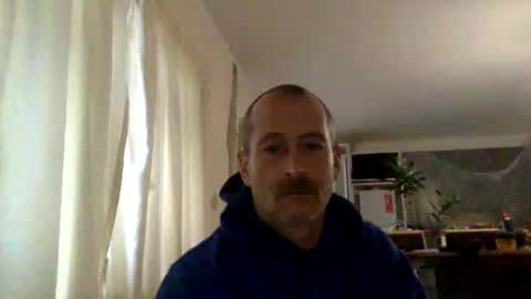 Snapshot of mrgoodkat79 chatting on January 26, 9:19 am mrgoodkat79 online show from January 26, 9:19 am