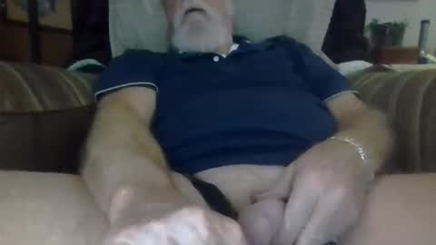 mrhollar online show from April 21, 12:23 am