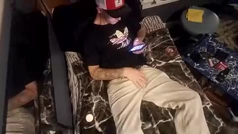 Snapshot of mrj1979 chatting on November 22, 10:47 am mrj1979 online show from November 22, 10:47 am