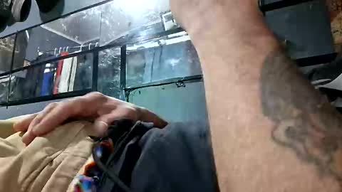 Snapshot of mrj1979 chatting on November 28, 9:34 am mrj1979 online show from November 28, 9:34 am