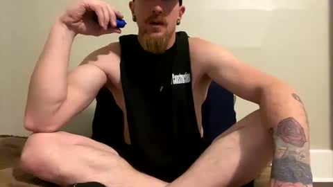 Snapshot of mrj1982 chatting on February 11, 3:44 am Mr.j online show from February 11, 3:44 am