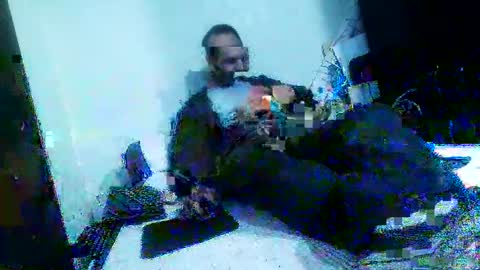 Snapshot of mrkoter chatting on January 28, 12:00 pm mrkoter online show from January 28, 12:00 pm