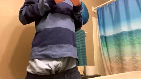 Snapshot of mrmeltyourheart chatting on February 7, 2:59 am James online show from February 7, 2:59 am