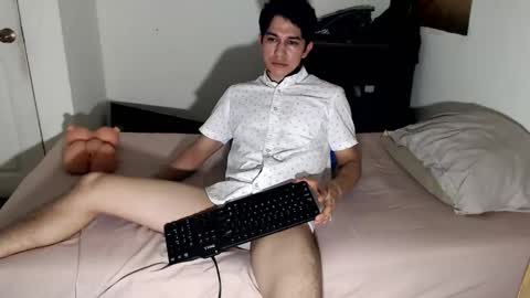 Snapshot of mroculto chatting on February 21, 8:04 am mroculto online show from February 21, 8:04 am