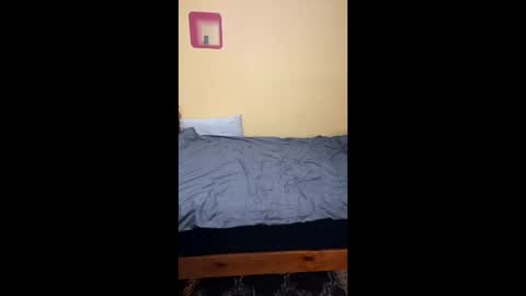 mrowka28 online show from February 19, 9:11 pm