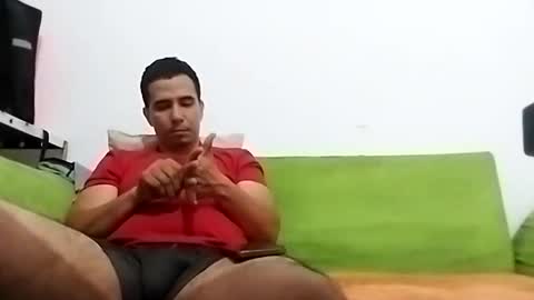 Snapshot of mrpassion3 chatting on February 24, 3:15 am mrpassion3 online show from February 24, 3:15 am