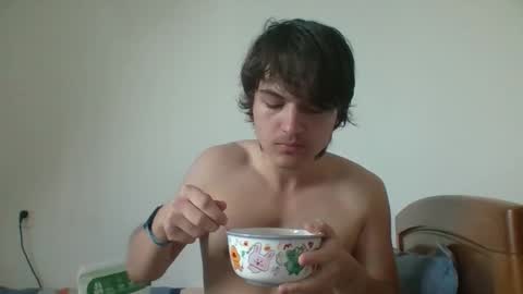 Snapshot of mrpine504 chatting on February 12, 2:17 am mrpine504 online show from February 12, 2:17 am