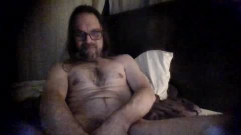 Snapshot of mrplow69xxx chatting on March 26, 6:52 am mrplow69 online show from March 26, 6:52 am