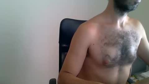 Snapshot of mrralph__90 chatting on September 25, 8:07 am Mrralph online show from September 25, 8:07 am