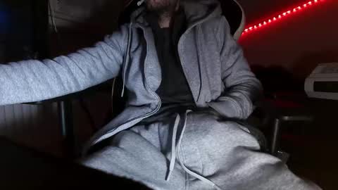 MrRogue online show from January 9, 2:36 am