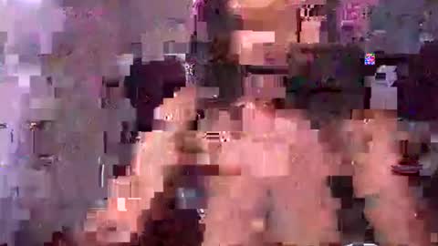Snapshot of mrs_birddie_20 chatting on June 20, 8:17 am mrs_birddie_20 online show from June 20, 8:17 am