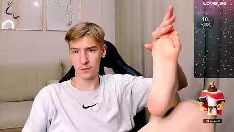 Adam online show from November 5, 4:07 pm