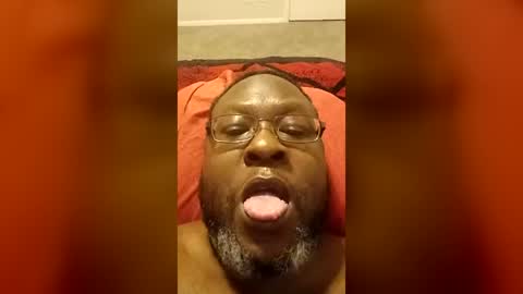 Snapshot of mrsircumsalot4u chatting on August 6, 4:25 am mrsircumsalot4u online show from August 6, 4:25 am