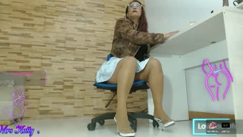 Snapshot of mrskatty chatting on November 22, 11:42 am Tell me Katty online show from November 22, 11:42 am