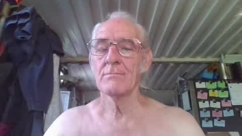 Chuck online show from July 22, 2:42 pm