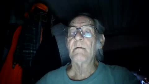 Chuck online show from August 1, 7:40 am