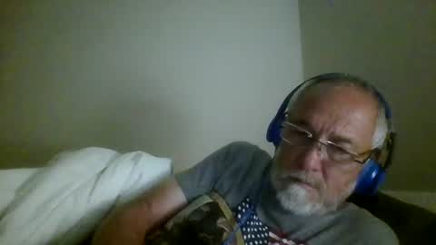 Snapshot of mrtease5 chatting on June 15, 4:47 am mrtease5 online show from June 15, 4:47 am