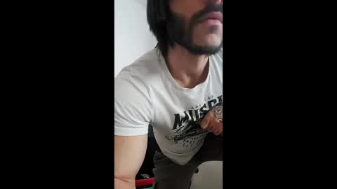 Snapshot of mrwhitexx99 chatting on March 27, 12:16 pm mrwhitexx99 online show from March 27, 12:16 pm