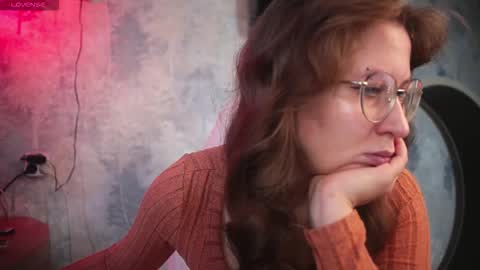 Allison online show from December 16, 11:04 am