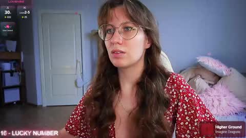 Snapshot of ms_allison chatting on May 14, 12:23 pm Allison online show from May 14, 12:23 pm