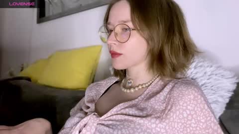 ms_christiana online show from February 7, 4:33 pm
