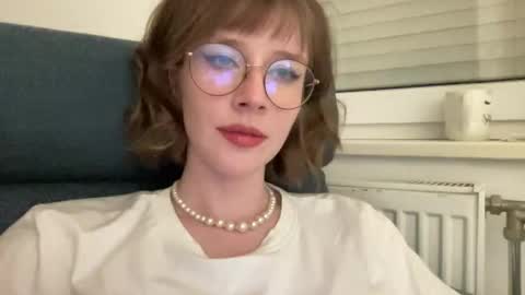 ms_christiana online show from May 6, 6:57 pm