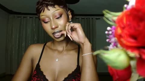 ms_crystal online show from April 30, 5:08 pm