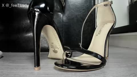 Snapshot of ms_enigma chatting on February 23, 4:48 pm Goddess. Miss. Lady. Queen. Madam Milady online show from February 23, 4:48 pm