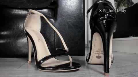 Snapshot of ms_enigma chatting on February 27, 4:18 pm Goddess. Miss. Lady. Queen. Madam Milady online show from February 27, 4:18 pm