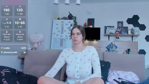 Ms ForYOU online show from March 7, 5:15 am