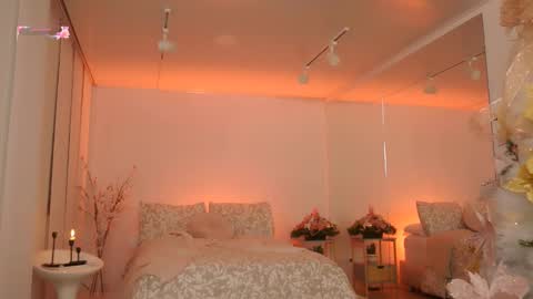 Samantha online show from December 8, 9:46 am