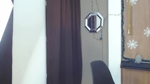 Snapshot of ms_leydi chatting on January 17, 12:59 am ms_leydi online show from January 17, 12:59 am