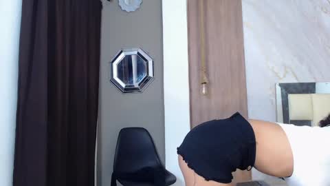 Snapshot of ms_leydi chatting on April 9, 3:28 am ms_leydi online show from April 9, 3:28 am