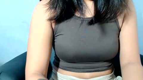 Loraine online show from June 11, 10:57 am