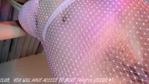 Snapshot of ms_pickless chatting on October 21, 2:51 pm Annabelle online show from October 21, 2:51 pm