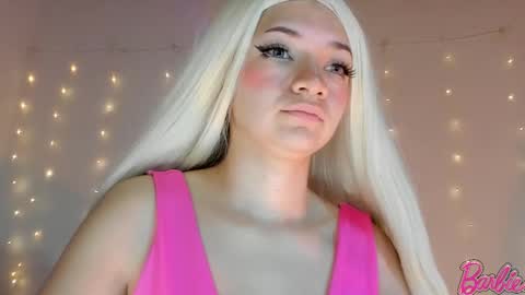 Snapshot of ms_pickless chatting on January 18, 2:10 pm Annabelle online show from January 18, 2:10 pm