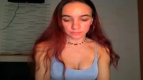 ms_sophiee online show from December 21, 4:46 pm