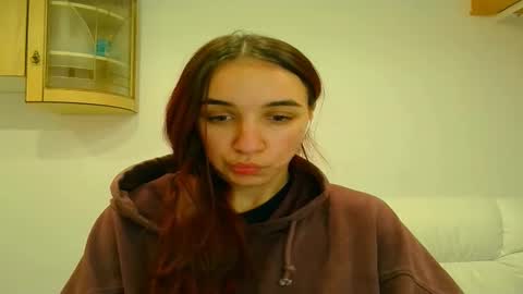 ms_sophiee online show from January 22, 8:49 pm