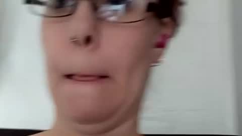 melissa online show from December 19, 6:59 pm