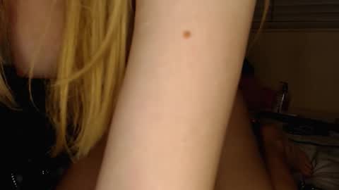 Snapshot of msblossoms chatting on January 7, 7:00 am msblossoms online show from January 7, 7:00 am