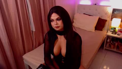 Snapshot of msgoldencum chatting on November 27, 6:21 pm MSGOLDENCUM online show from November 27, 6:21 pm