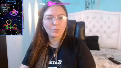 Snapshot of msjossie chatting on October 19, 3:18 am Jossie online show from October 19, 3:18 am