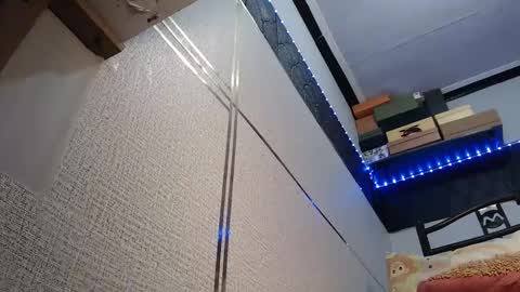 mskimts online show from December 2, 7:49 pm