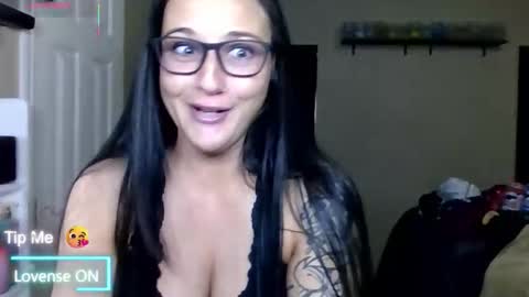 Snapshot of mskinkypunishur chatting on November 6, 1:45 pm mskinkypunishur online show from November 6, 1:45 pm