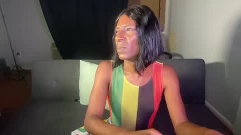 Snapshot of msmerlinmystique chatting on October 8, 3:59 am Merlin Mystique online show from October 8, 3:59 am