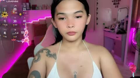 Snapshot of mstefany chatting on May 1, 7:13 am tefany online show from May 1, 7:13 am