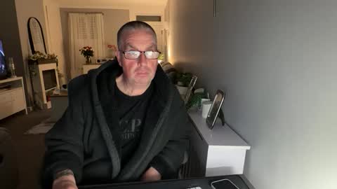 mtb1697 online show from January 18, 11:19 pm